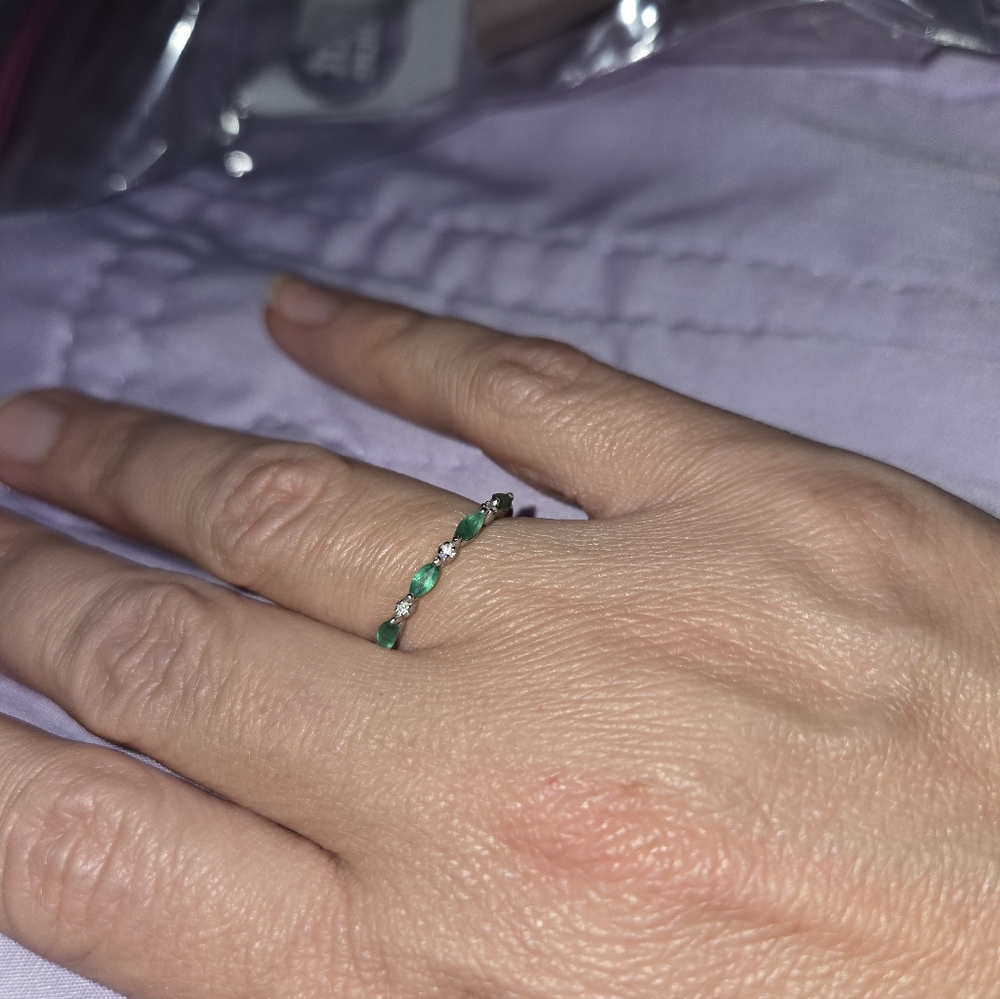 Kay's 10k Emerald And Diamond Accent Ring